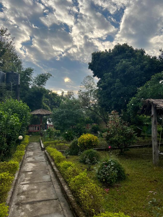 Bardia Wildlife Resort Bardiya Экстерьер фото